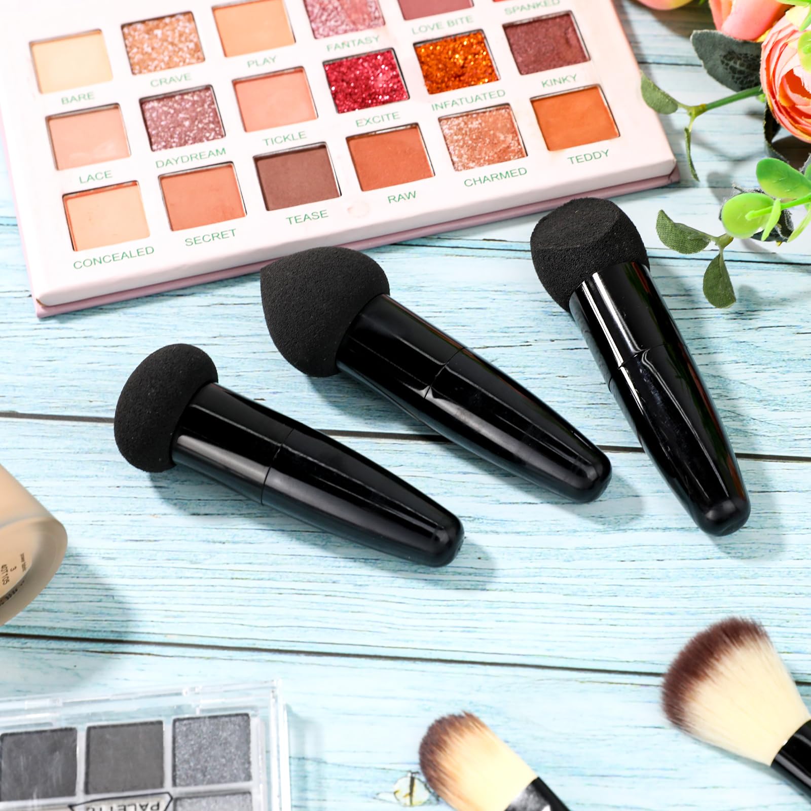 Soft Mushroom Head Sponge Foundation Brush